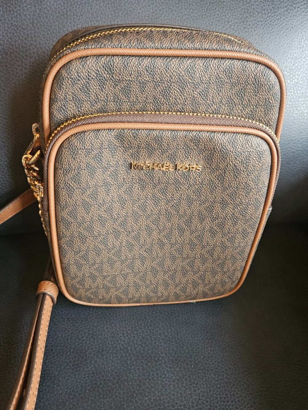 Michael Kors Crossbody